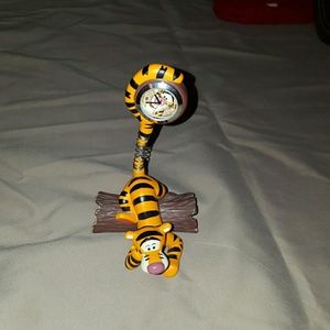 Tigger original Disney timepiece.